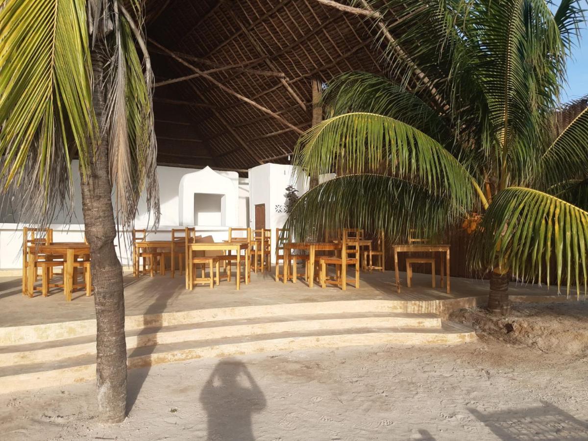 Uroa Zanzibar Vera Beach Hotel By Moonshine Dikoni Exterior foto