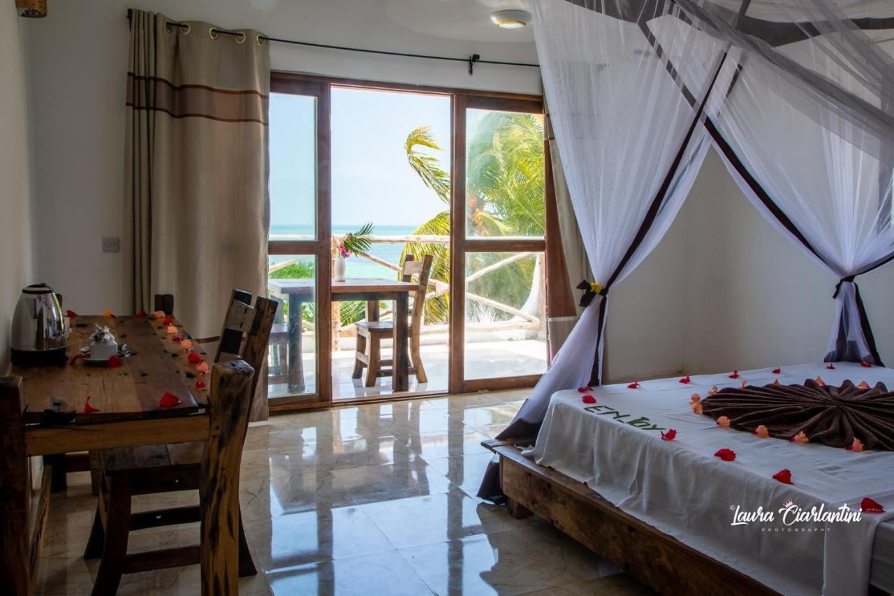 Uroa Zanzibar Vera Beach Hotel By Moonshine Dikoni Exterior foto
